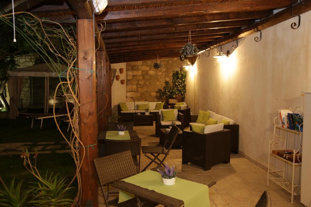 La Casa Del Gelsomino Bed & Breakfast รากูซา ภายนอก รูปภาพ