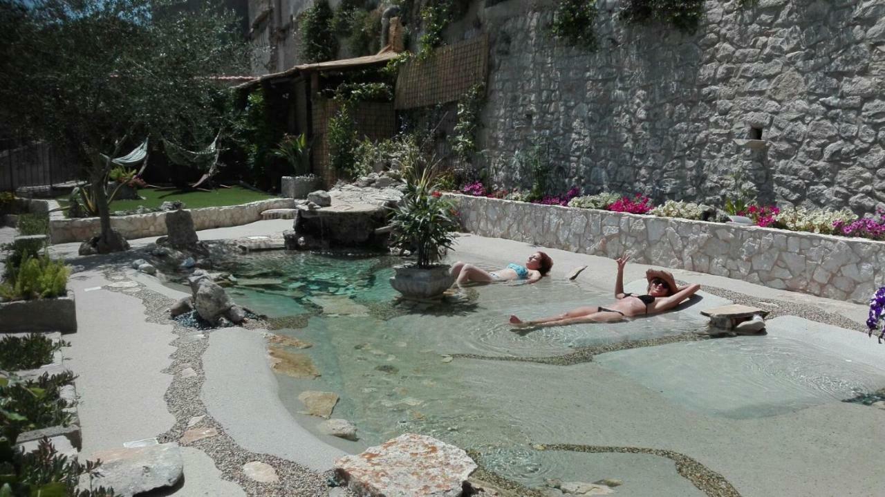 La Casa Del Gelsomino Bed & Breakfast รากูซา ภายนอก รูปภาพ
